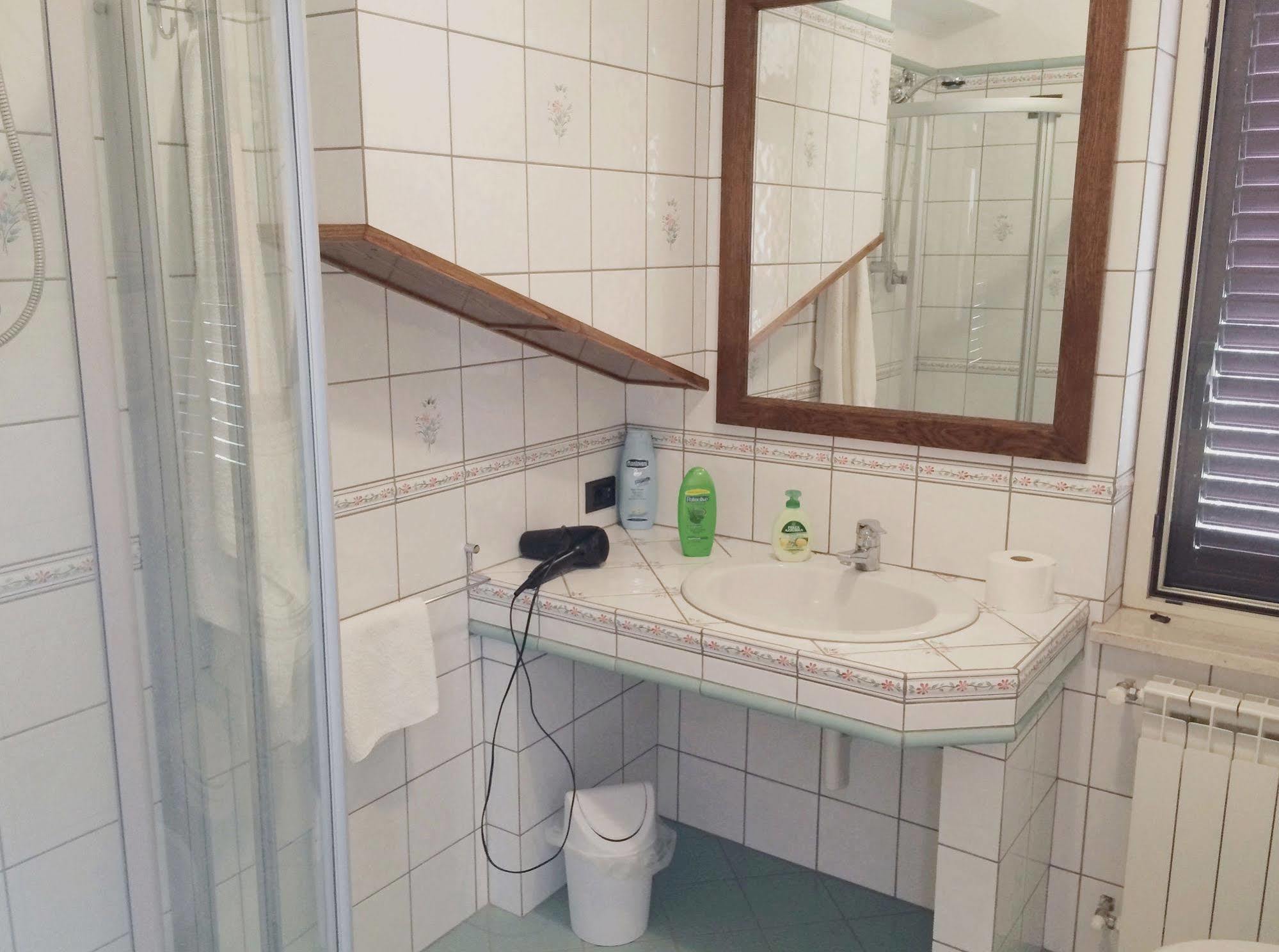 Torre Ancinale Bed & Breakfast Soverato Marina Dış mekan fotoğraf