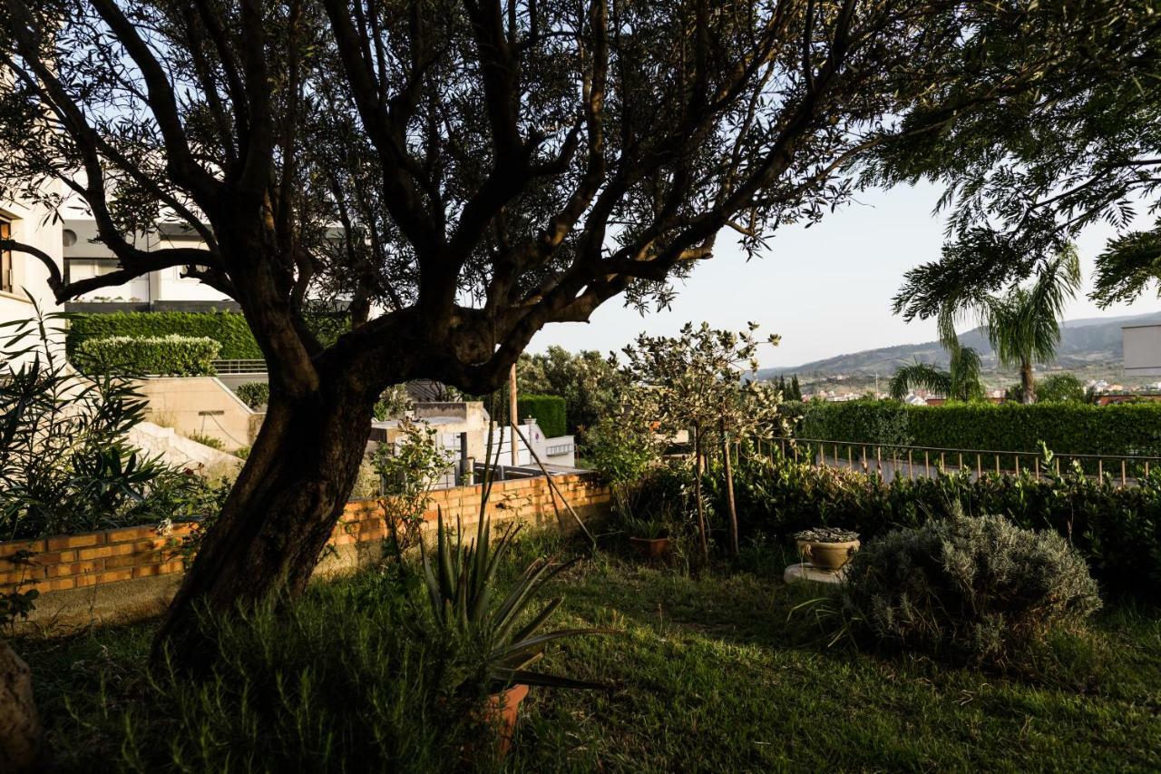 Torre Ancinale Bed & Breakfast Soverato Marina Dış mekan fotoğraf